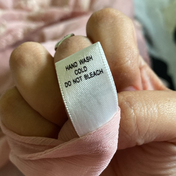 *SOLD** 🎀PINK LACE BLOUCE 🩰🎀 - Picture 7 of 9